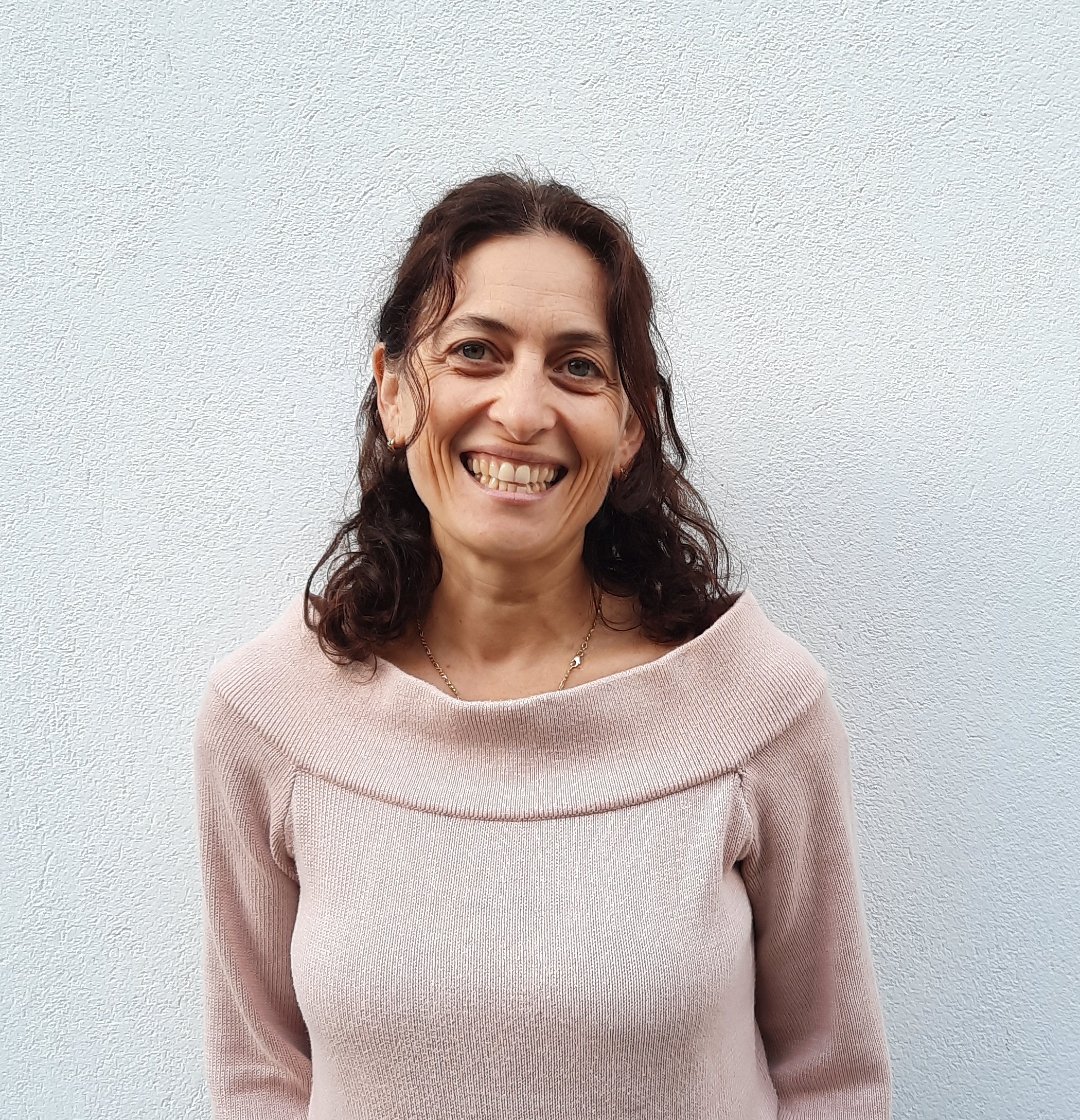 Karine Pelc - Editorial Board